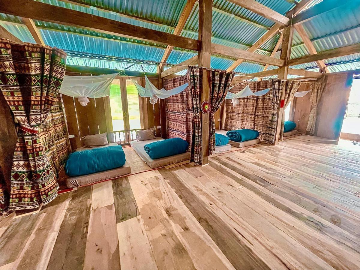 Du Gia Cozy Homestay & Tours Làng Cac Exterior foto