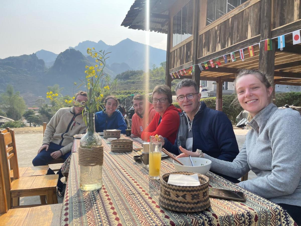 Du Gia Cozy Homestay & Tours Làng Cac Exterior foto