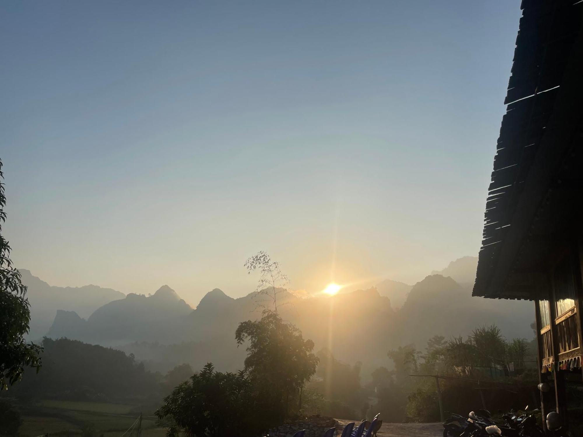 Du Gia Cozy Homestay & Tours Làng Cac Exterior foto